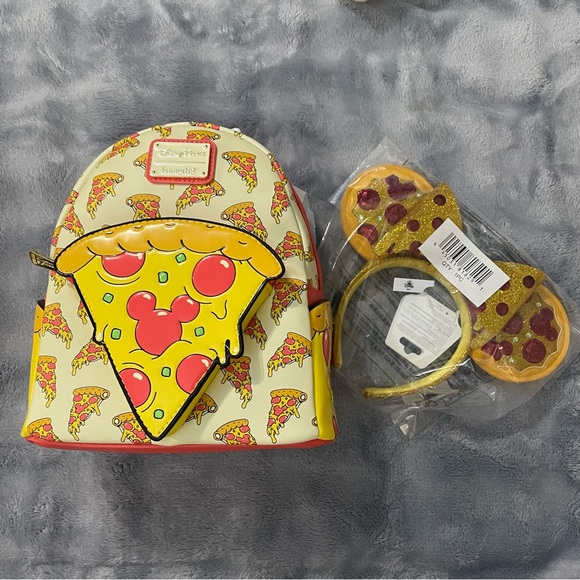 Loungefly Mickey Mouse Pizza Mini Backpack & Ears Bundle Set – Disney Eats NWT - Picture 4 of 12